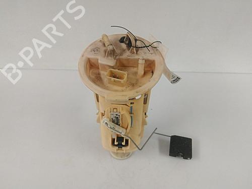 Used Fuel pump BMW 3 (E46) 318 d (116 hp) 22461620