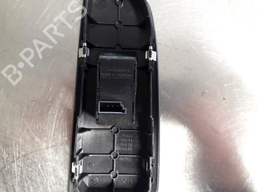 Switch BMW 1 (E81) 118 d | BP22483224I30