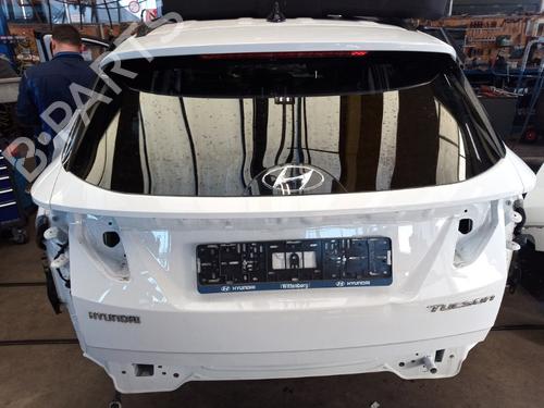 Used Tailgate HYUNDAI TUCSON (NX4E, NX4A) 1.6 T-GDi Hybrid 48V (150 hp) 24667045