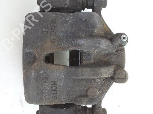 Used Left front brake caliper HYUNDAI i30 Estate (FD) 1.6 CRDi (116 hp) 22480173