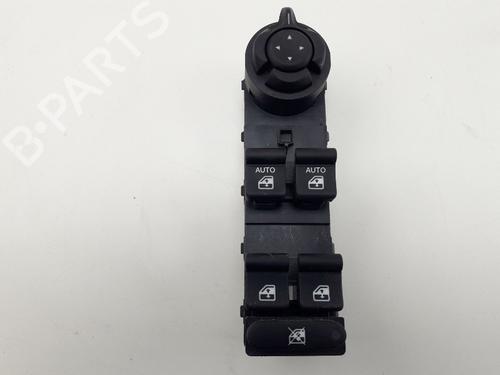 Used Switch FIAT 500X (334_) 1.0 (334.AXN1B) (120 hp) 30645560