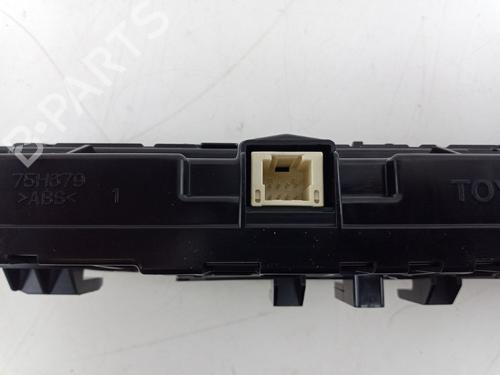 Climate control TOYOTA PRIUS (_W5_) 1.8 Hybrid (ZVW50, ZVW50_, ZVW51_, ZVW50R, ZVW51) | BP28819474I5 