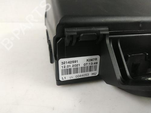 Fuse box VOLVO V60 II (225) T8 Plug-in Hybrid AWD | BP30159811E1