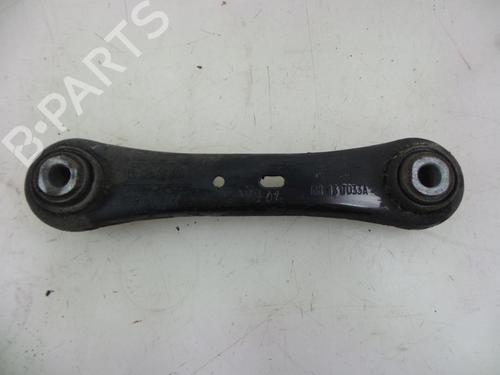 Højre bagtil bærearm VOLVO V70 III (135) 1.6 DRIVe / D2 (114 hp) 22487591