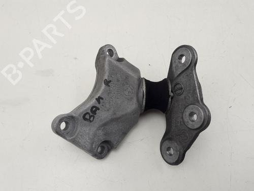 Used Gearbox mount BMW 5 (G30, F90) M 550 d xDrive (400 hp) 24375393
