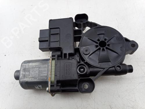 Used Electronic module SKODA FABIA III Estate (NJ5) 1.0 TSI (95 hp) 31364967