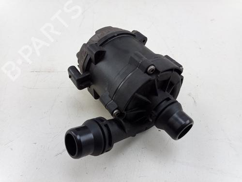 Used Auxiliary water pump BMW 5 (G30, F90) 540 i (340 hp) 29460241