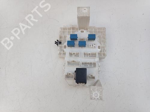 Used Fuse box OPEL AGILA B (H08) 1.0 (F68) (68 hp) 26722078