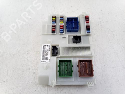Used Fuse box Fuse box 38969542 38969542