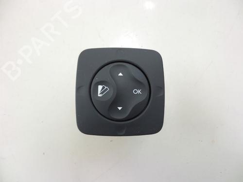 Used Switch RENAULT SCÉNIC III (JZ0/1_) 1.4 16V (JZ0F, JZ1V) (131 hp) 22484588