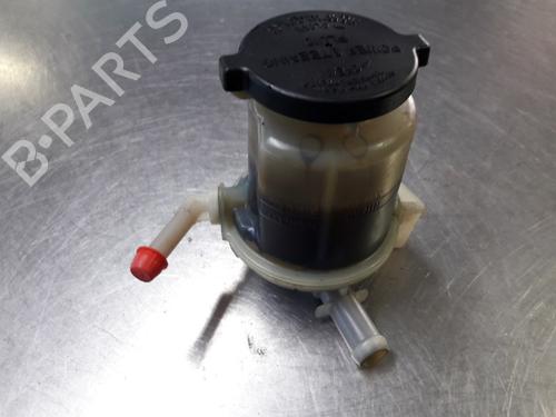 Used Power steering reservoir TOYOTA AVENSIS VERSO (_M2_) 2.0 VVT-i (ACM20_, ACM20R) (150 hp) 22453573