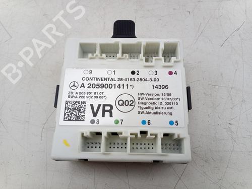 Used Electronic module MERCEDES-BENZ C-CLASS T-Model (S205) C 180 BlueTEC / d (205.236) (116 hp) 30084549