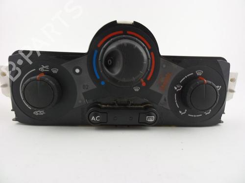 Used Climate control RENAULT MEGANE II Coupé-Cabriolet (EM0/1_) 1.9 dCi (115 hp) 22469904