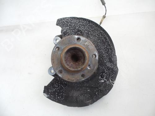 Used Right front steering knuckle BMW 3 Touring (E91) 325 d (197 hp) 22487901