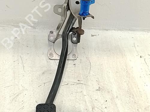 Used Break pedal Break pedal MAZDA 2 Hatchback (DL, DJ) 1.5 SKYACTIV-G M Hybrid (90 hp) 40548274 40548274