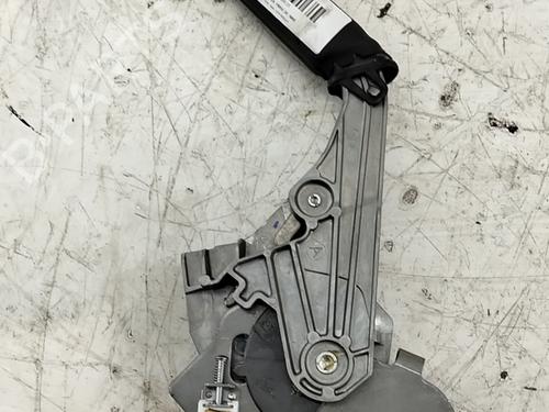 Used Hand brake Hand brake FORD PUMA (J2K, CF7) 1.0 EcoBoost (125 hp) 39740708 39740708