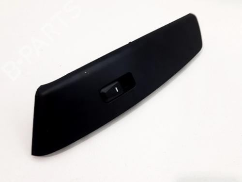 Mando elevalunas delantera derecho HYUNDAI ix35 (LM, EL, ELH) 2.0 CRDi (136 hp) 31153151