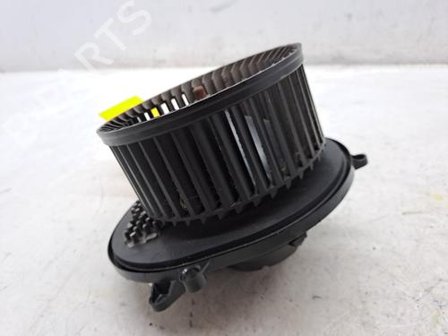 Used Heater blower motor BMW 1 (F20) 116 d (116 hp) 23359477