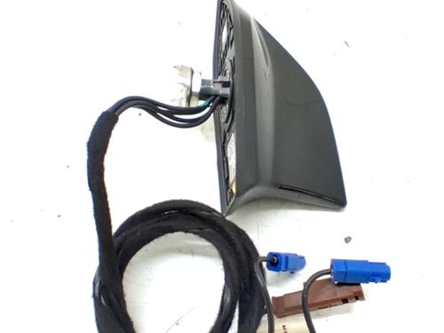 Antena/Base RENAULT CAPTUR II (HF_) E-TECH 160 (158 hp) 31700859