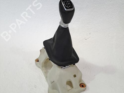 Used Gear lever HYUNDAI TUCSON (TL, TLE) 1.6 CRDi (116 hp) 26381826