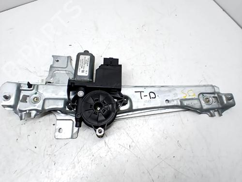 Alzavetro posteriore destra PEUGEOT 2008 I (CU_) 1.6 BlueHDi 120 (120 hp) 30920598