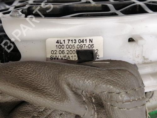 Gear lever AUDI Q7 (4LB) 3.0 TDI quattro | BP23379002M90