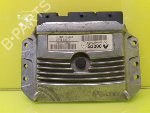 Centralita motor RENAULT MEGANE II (BM0/1_, CM0/1_) 2.0 16V (BM0U, CM0U) (135 hp) 23650957