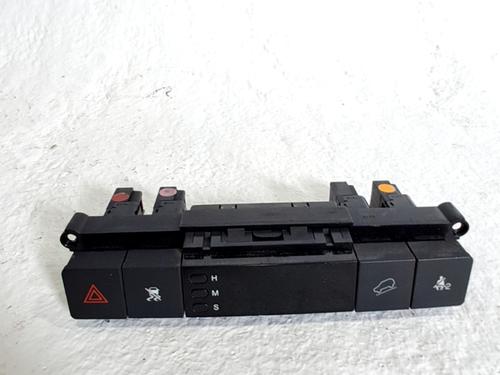 Used Warning switch CHEVROLET CAPTIVA (C100, C140) 2.0 D 4WD (150 hp) 31701334