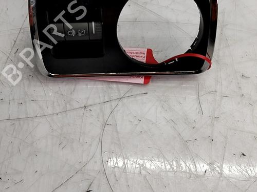 Commande de phare Commande de phare SKODA SUPERB II (3T4) 2.0 TDI (140 hp) 33769045 33769045