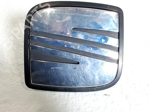 Used Tailgate handle SEAT IBIZA III (6L1) 1.4 16V (100 hp) 30921137