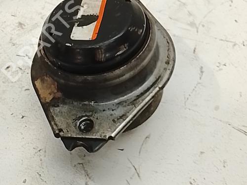 Used Engine mount Engine mount 39498974 39498974