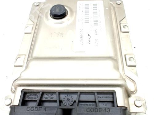 Used Engine control unit (ECU) Engine control unit (ECU) FIAT 500 (312_) 1.2 (312AXA1A) (69 hp) 32105960 32105960