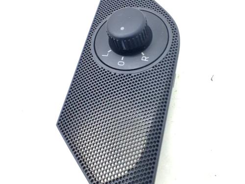 mirror-switch-skoda-fabia-iii-nj3-2014-2015-2016-2017-2018-2019-2020-2021-36015790 main image