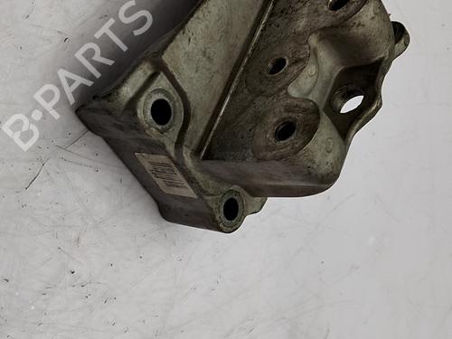 Used Engine mount Engine mount FIAT GRANDE PUNTO (199_) 1.4 (199AXB11, 199AXB1A, 199BXB1A, 199AXL1A) (77 hp) 33768523 33768523