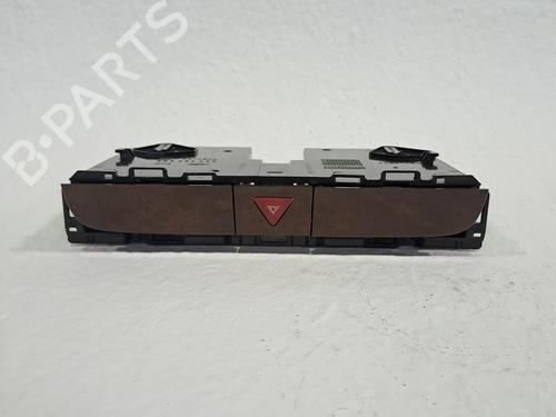 Alarmlicht Schakelaar VW PASSAT B5.5 (3B3) 2.0 (115 hp) 25248873