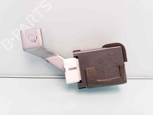 Electronic module TOYOTA LAND CRUISER 90 (_J9_) 3.0 TD (KZJ90_, KZJ95_, KZJ90R, KZJ95R, KZJ90W, KZJ95W) | BP23893126M83 