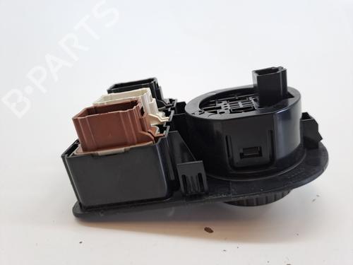 Switch NISSAN QASHQAI I (J10, NJ10) 2.0 dCi All-wheel Drive | BP23360724I30