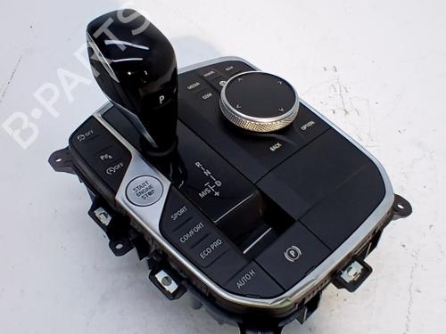 Used Gear lever Gear lever BMW 1 (F40) M 135 i xDrive (306 hp) 40546152 40546152