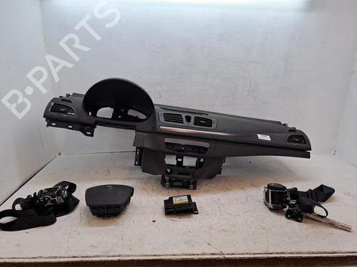 Used Airbag Kit RENAULT MEGANE III Hatchback (BZ0/1_, B3_) 1.5 dCi (BZ09, BZ0D, BZ1W, BZ29, BZ14) (110 hp) 27668513