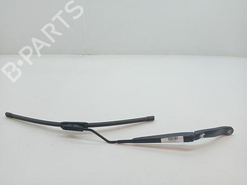 Front windshield wiper arm RENAULT MEGANE IV Hatchback (B9A/M/N_) 1.5 dCi 110 (B9A3) | BP23344146C143 