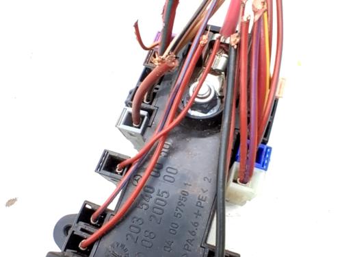 fuse-box-mercedes-benz-slk-r171-2004-2005-2006-2007-2008-2009-2010-2011-32106472 main image