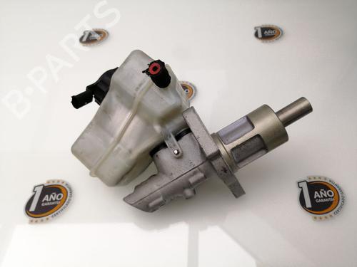 Brake master cylinder BMW 1 Coupe (E82) 120 d | BP23378324M77 