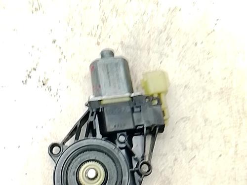 Left front window motor FORD FIESTA VI Van 1.4 TDCi | BP36257801E21 - Image 4