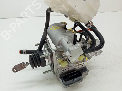 Used ABS pump TOYOTA AURIS Estate (_E18_) 1.8 Hybrid (ZWE186_, ZWE186R, ZWE186H) (136 hp) 28956739