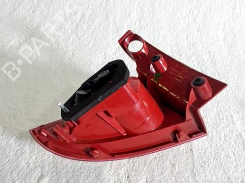 Høyre baklys SEAT LEON (1P1) 2.0 TDI 16V (140 hp) 29558665