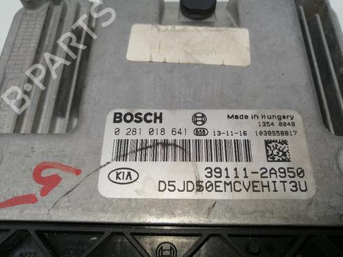 Used Engine control unit (ECU) KIA CEE'D (JD) 1.6 CRDi 128 (128 hp) 23387315