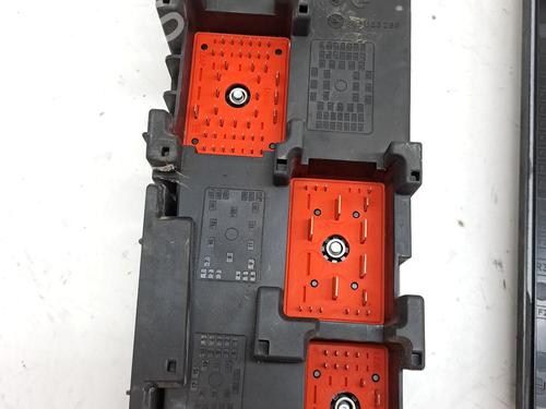 Fuse box OPEL VECTRA C GTS (Z02) 1.9 CDTI (F68) | BP23367569E1 