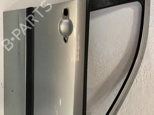 Used Right front door Right front door 37159767 37159767