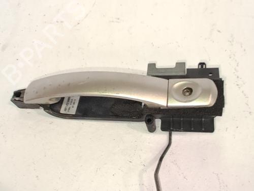 Used Front left exterior door handle Front left exterior door handle FORD MONDEO III (B5Y) 2.0 TDCi (130 hp) 36407164 36407164