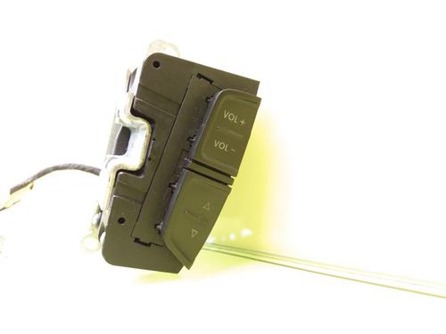 Used Steering wheel controls VW PASSAT B5.5 Variant (3B6) 1.9 TDI (130 hp) 23448931